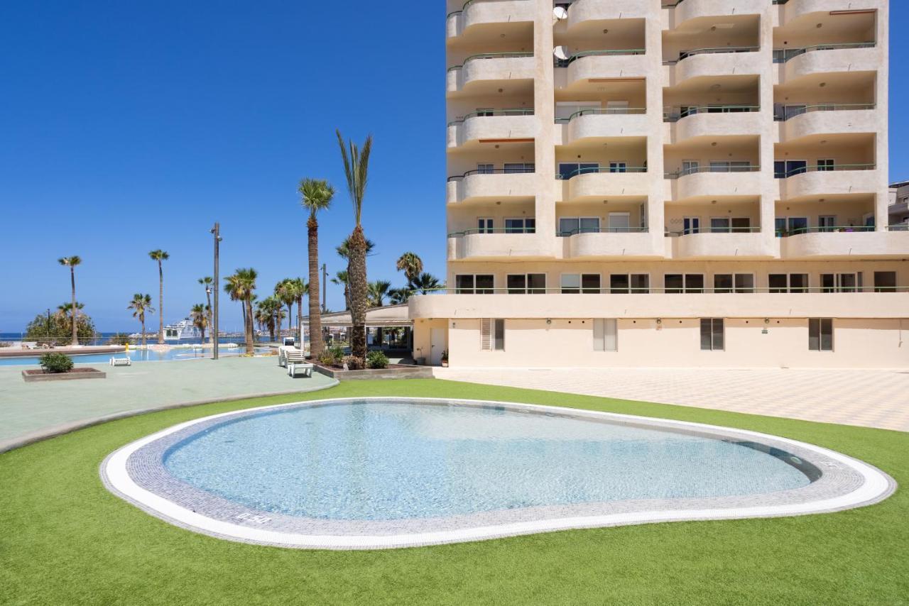 Modern Apartment With An Addictive Terrace View Los Cristianos  Extérieur photo