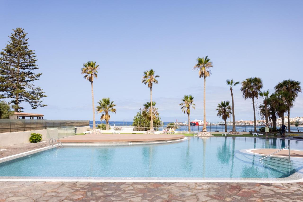 Modern Apartment With An Addictive Terrace View Los Cristianos  Extérieur photo