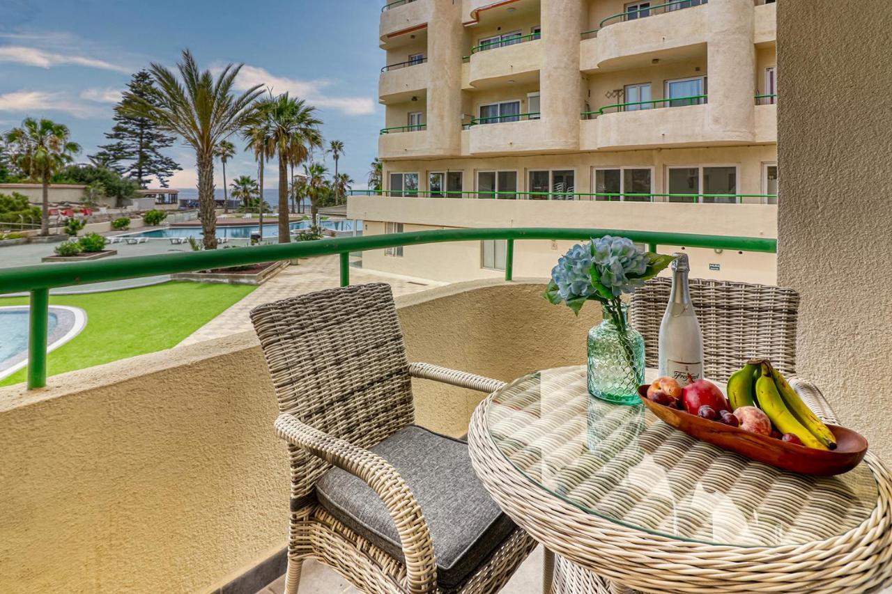 Modern Apartment With An Addictive Terrace View Los Cristianos  Extérieur photo