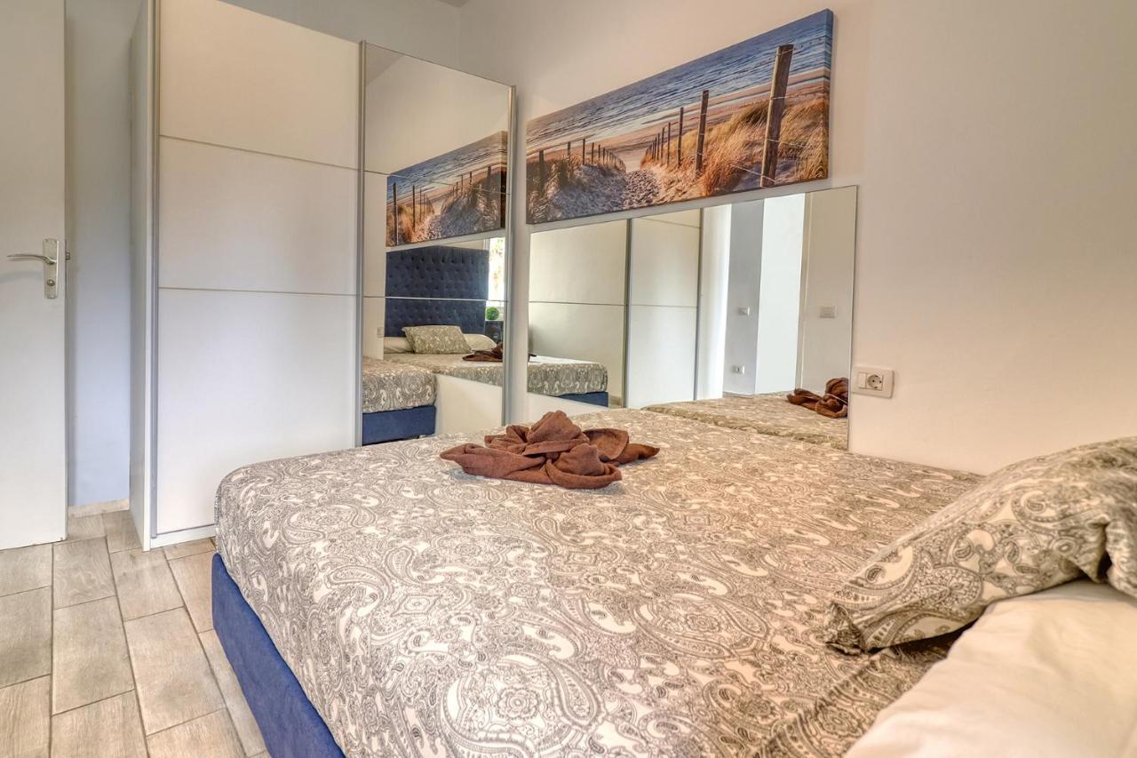 Modern Apartment With An Addictive Terrace View Los Cristianos  Extérieur photo