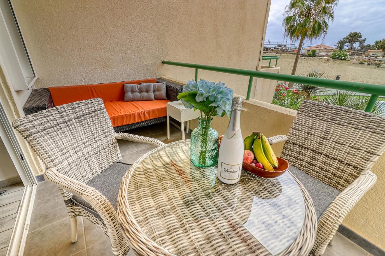 Modern Apartment With An Addictive Terrace View Los Cristianos  Extérieur photo
